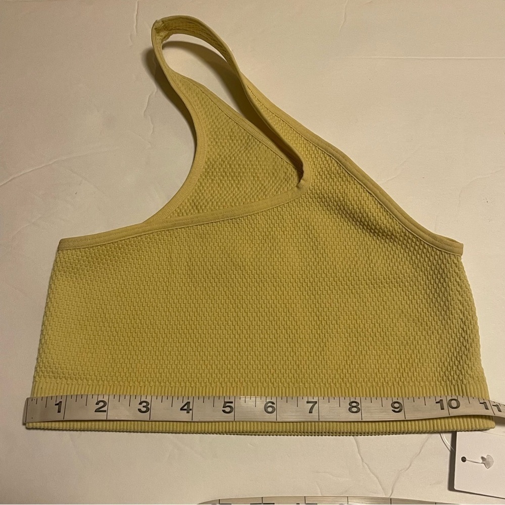 Urban Outfitters Top Yellow XS One Shoulder Pilates Princess Yoga Gym NWT - Picture 8 of 9